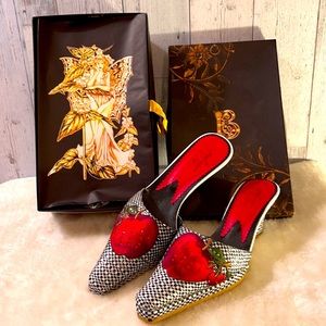 Belen Donate UK 39 US 8 beautiful ornate shoes